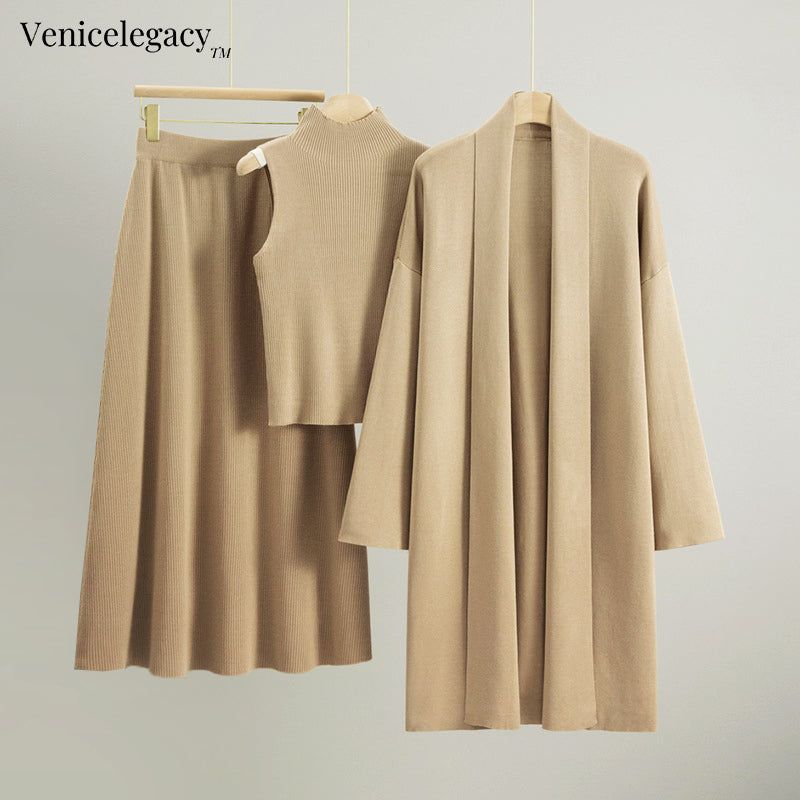 Bella Vita Elegant Knit Trio