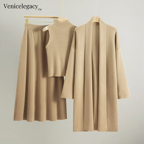 Bella Vita Elegant Knit Trio