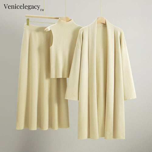 Bella Vita Elegant Knit Trio
